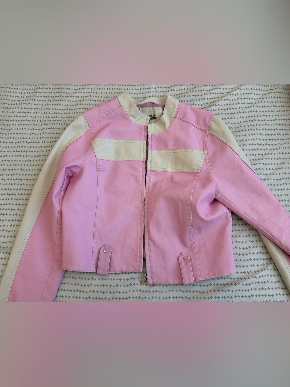 Jacket - Picture 4 of 4